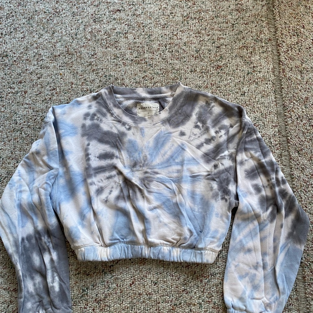 Aeropostale Gray and White Sweatshirt